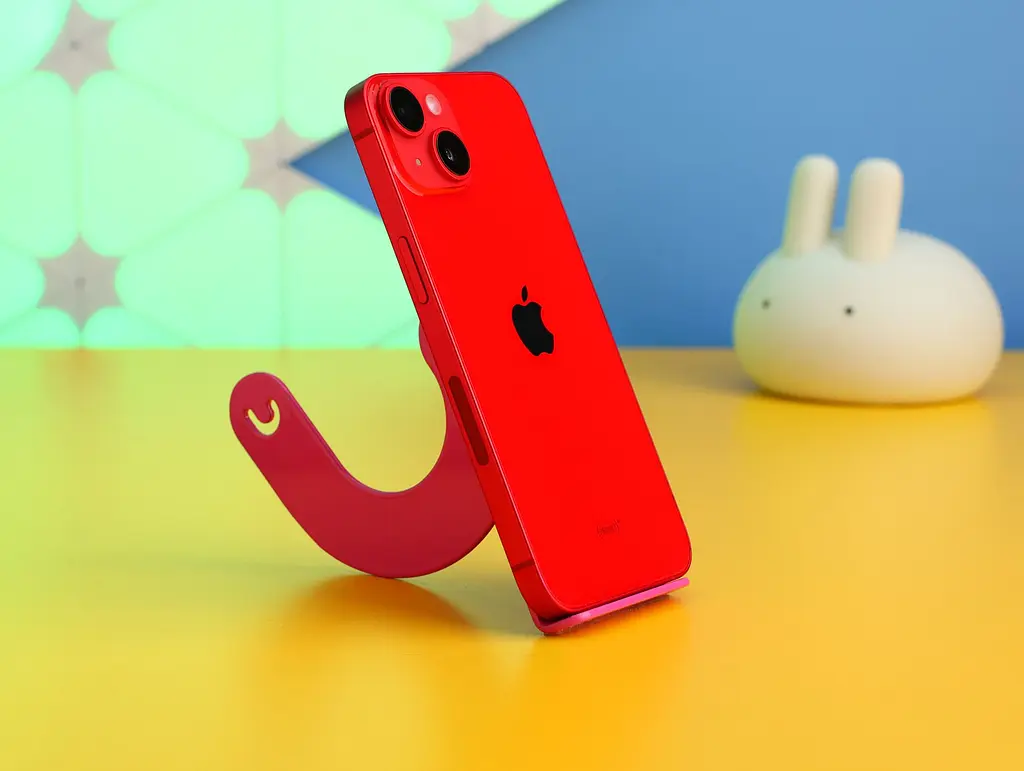 Смартфон Apple iPhone 14 256GB eSIM Product Red (MPWF3) Б/У - фото 5