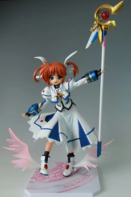 Фігурка Banpresto Ліркова чарівниця Наноха Наноха Такамачі Nanoha Takamchi 21 см WST MSLN NT - фото 4
