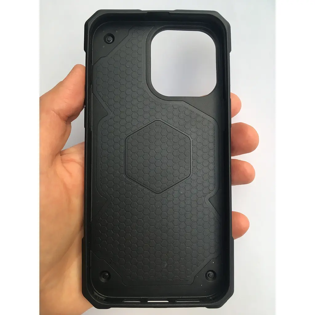 Оригинальный противоударный чехол UAG Monarch Pro MagSafe для iPhone 14 Pro Max (6.7") Silver (114031113333) - фото 10