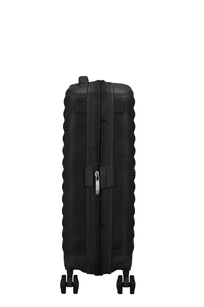 Валіза 55 См American Tourister FASTFORWARD FLASH BLACK 55х40х20(23) MI0*09001 - фото 8
