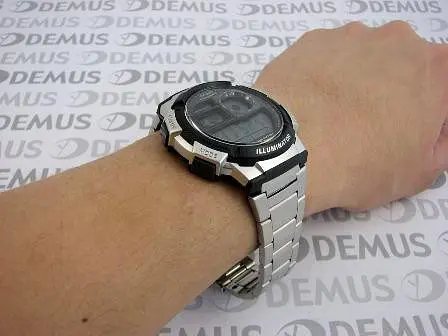 Стильні електронні годинники чоловічі наручні японські Оригінал Casio Collection AE-1000WD-1AVEF - фото 2