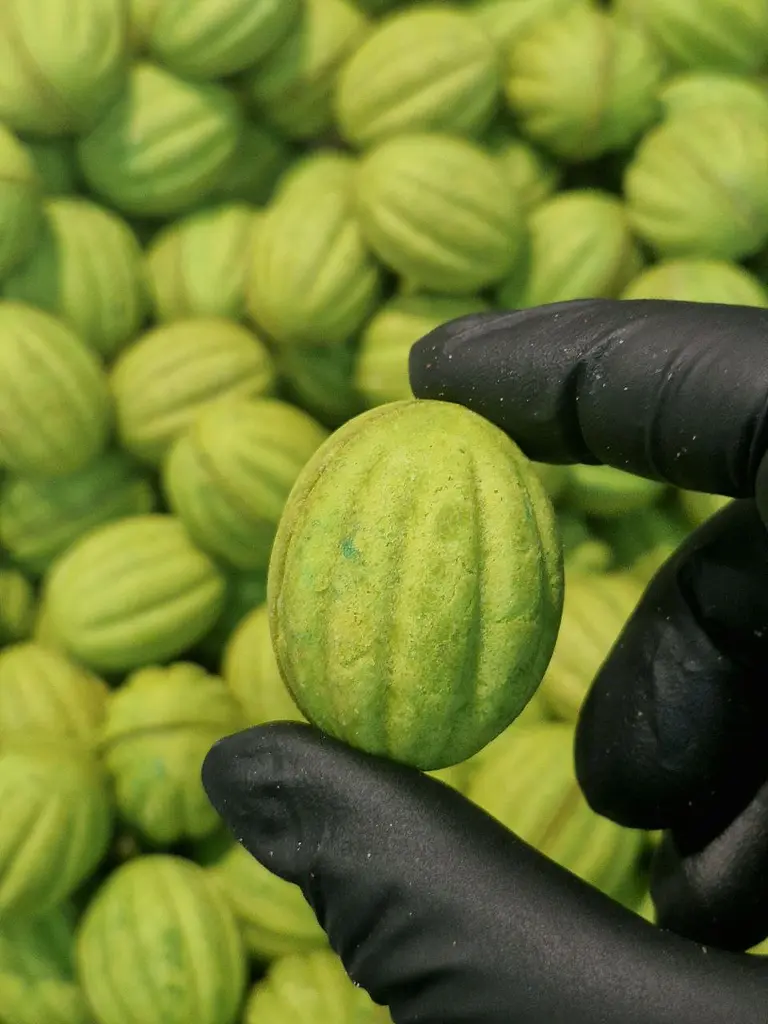 Набір Горішків Класика 12 шт. в упаковці - фото 3