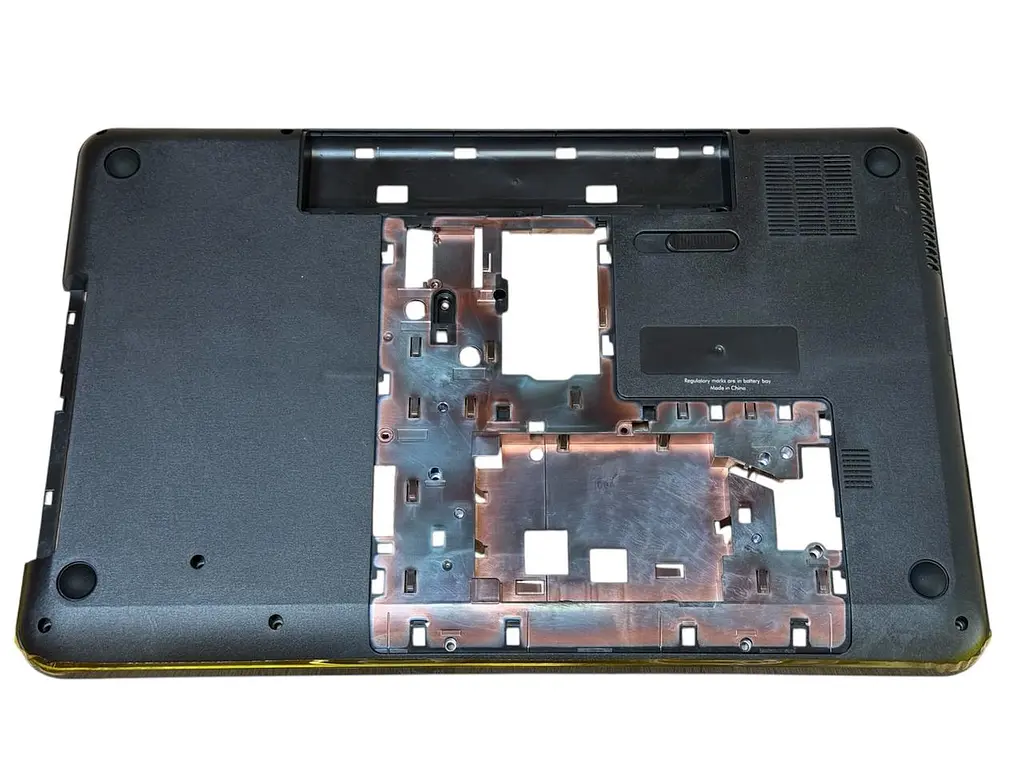 Нижня кришка піддон для ноутбука HP Pavilion G7-2000 G7-2100 G7-2200 серії 685072-001 708037-001 - фото 2