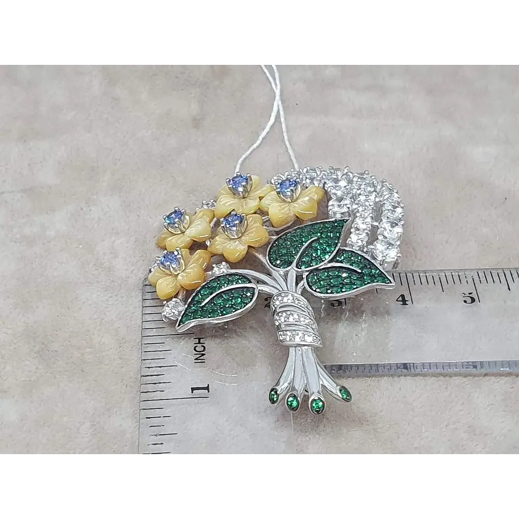 Срібна брошка Tango з перламутром, нанокристалами і фіанітами. 660144С - фото 5