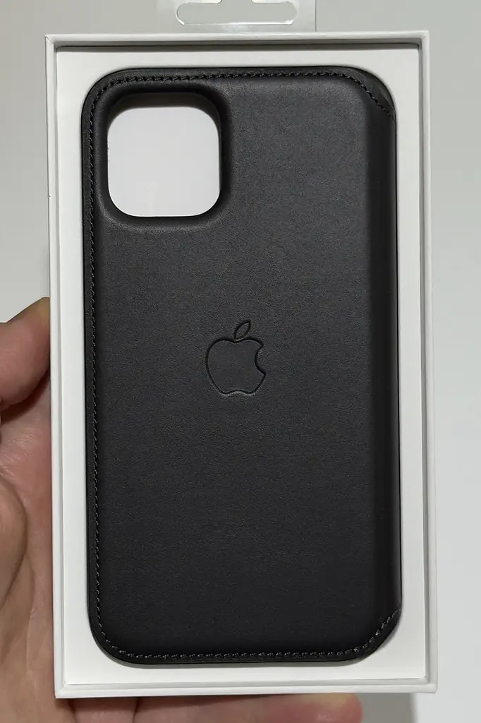 Оригінальний шкіряний чохол-книжка для iPhone 11 Pro Apple Leather Folio Black MX062ZM/A протиударний - фото 5