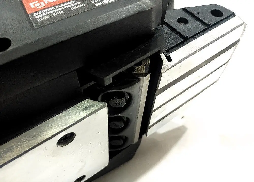 Электрорубанок Narva NEP-82/1000 82 мм 17000 об/мин 1000 Вт 30412 - фото 6