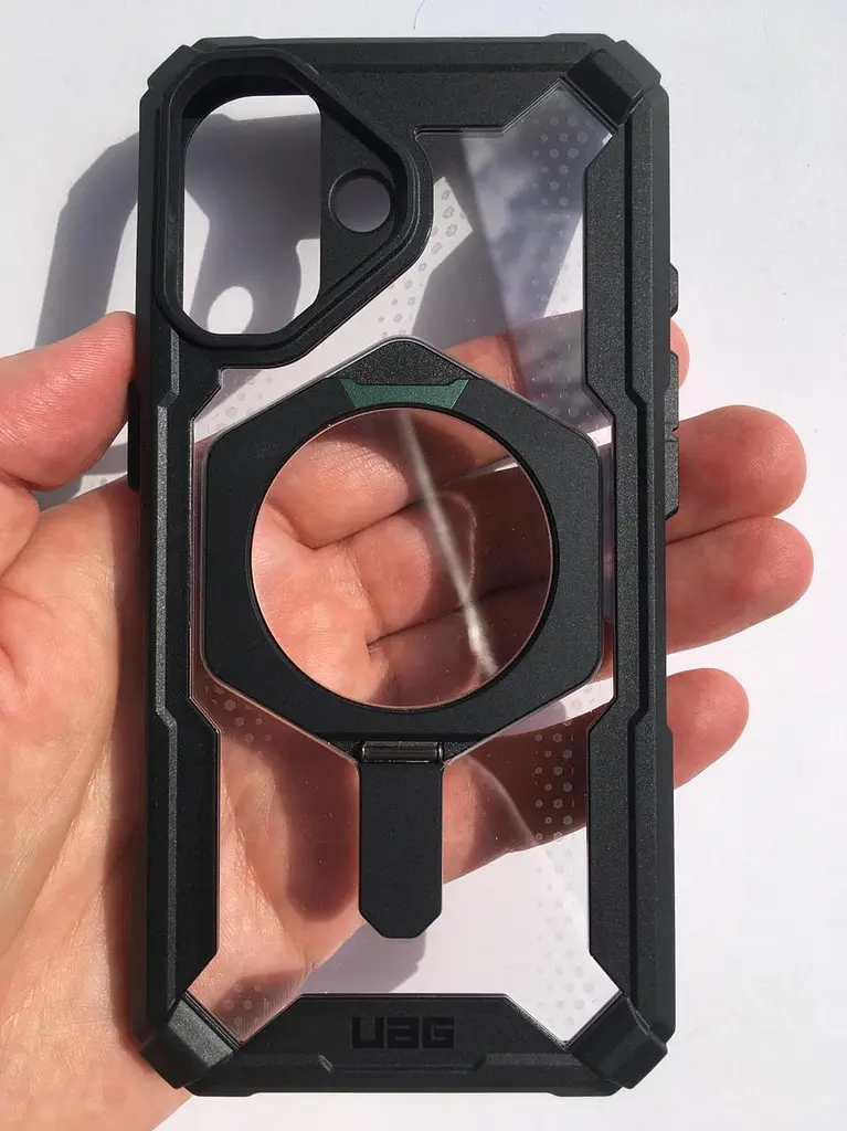 Оригінальний протиударний чохол для iPhone 16 UAG Plasma XTE MagSafe Black 11447611404G з підставкою - фото 8