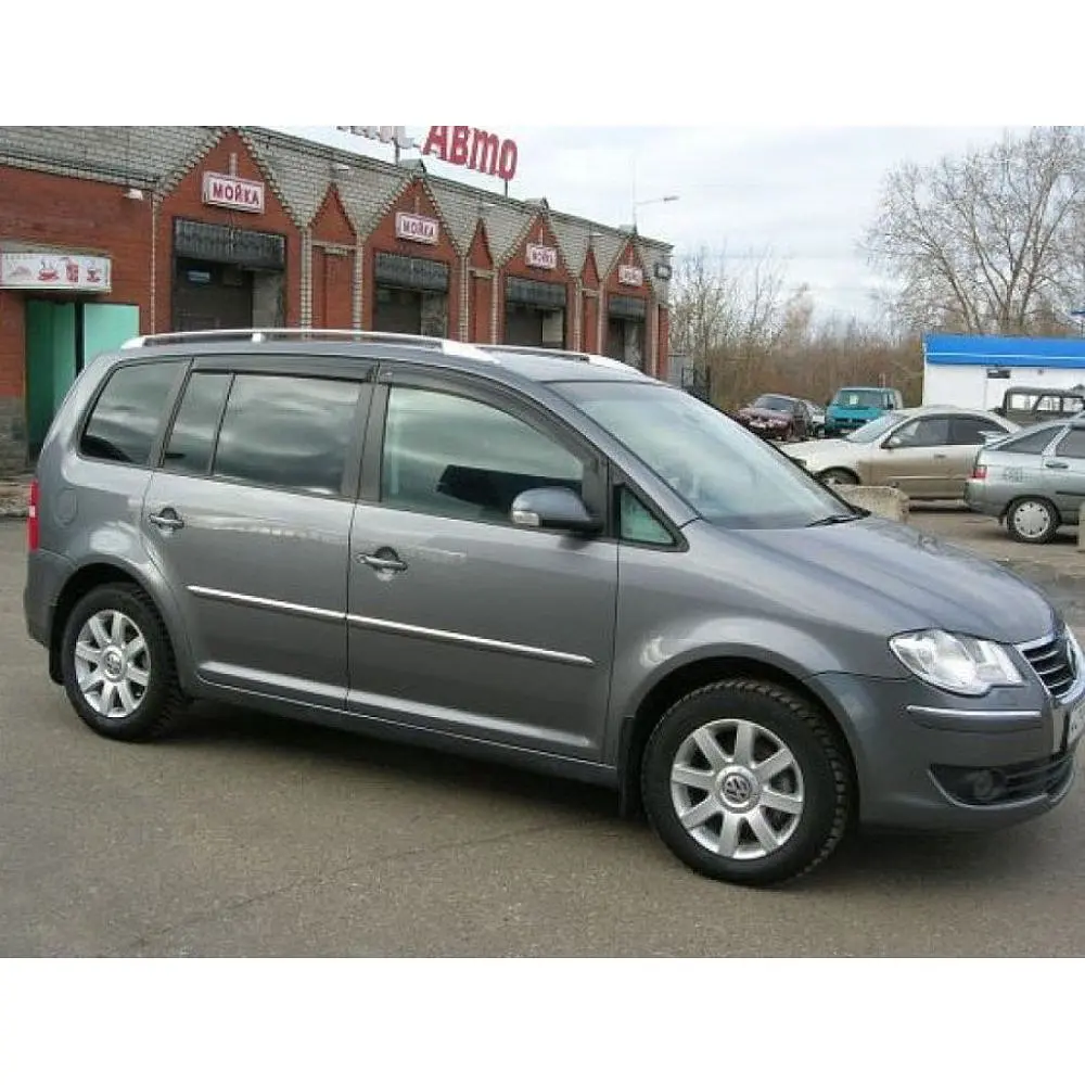 Дефлектори вікон ветровики Volkswagen Touran I 2003-2010 Універсал Скотч 3M Voron Glass - фото 2