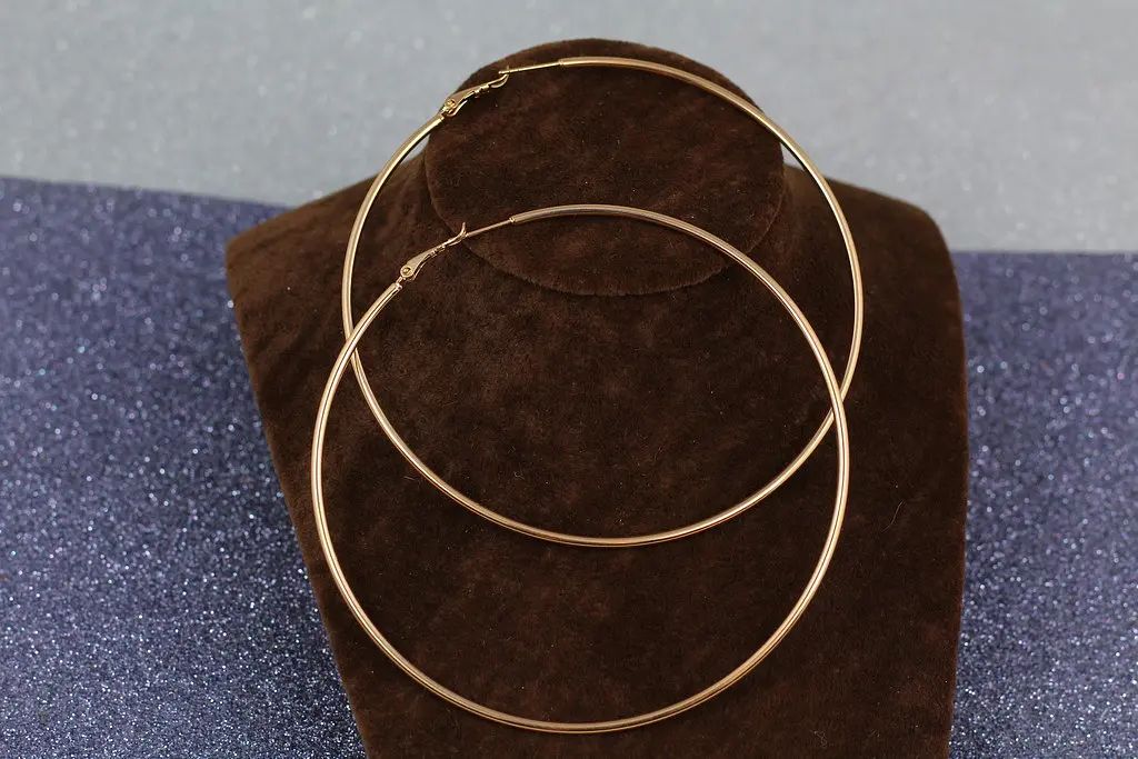 Сережки кільця Хuping Jewelry гладкі 9,5 см золотисті - фото 2