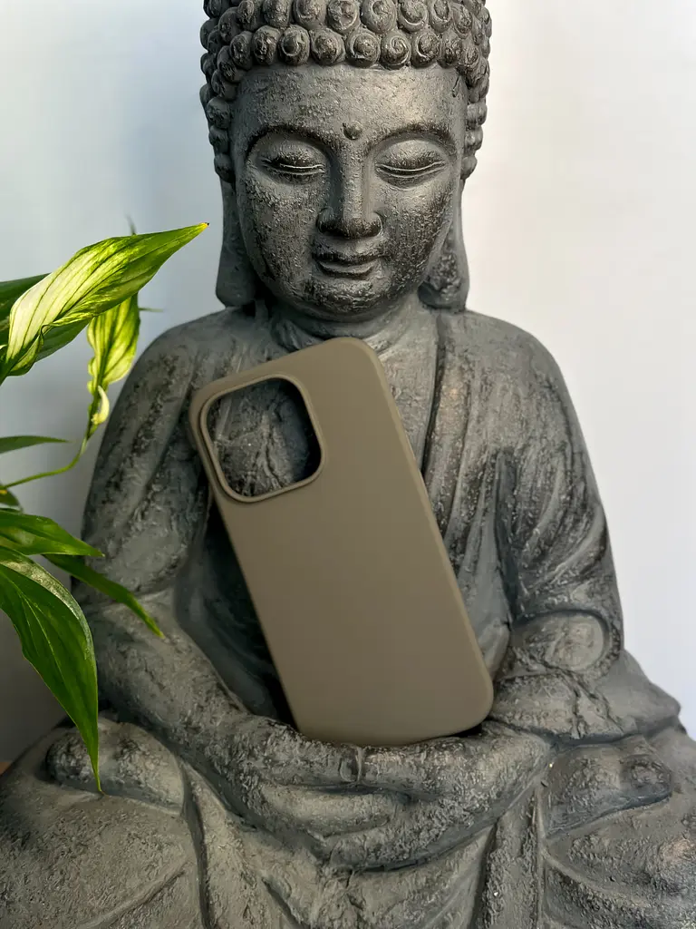 Чохол MAKE Apple iPhone 15 Pro Silicone Clay - фото 4