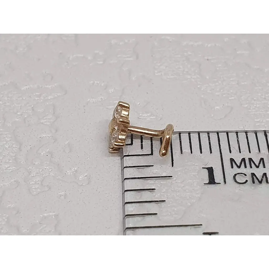 Золотая серьга-пирсинг Favoritum в нос с фианитами. 311139 - фото 4