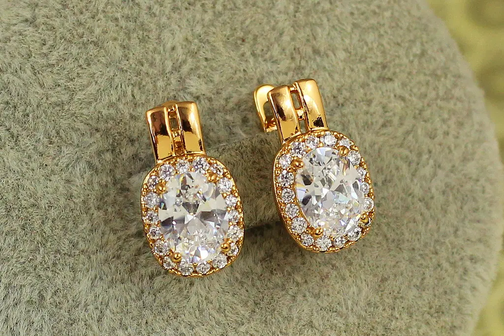 Сережки Xuping Jewelry малинка з ніжками 1,6 см золотисті - фото 2