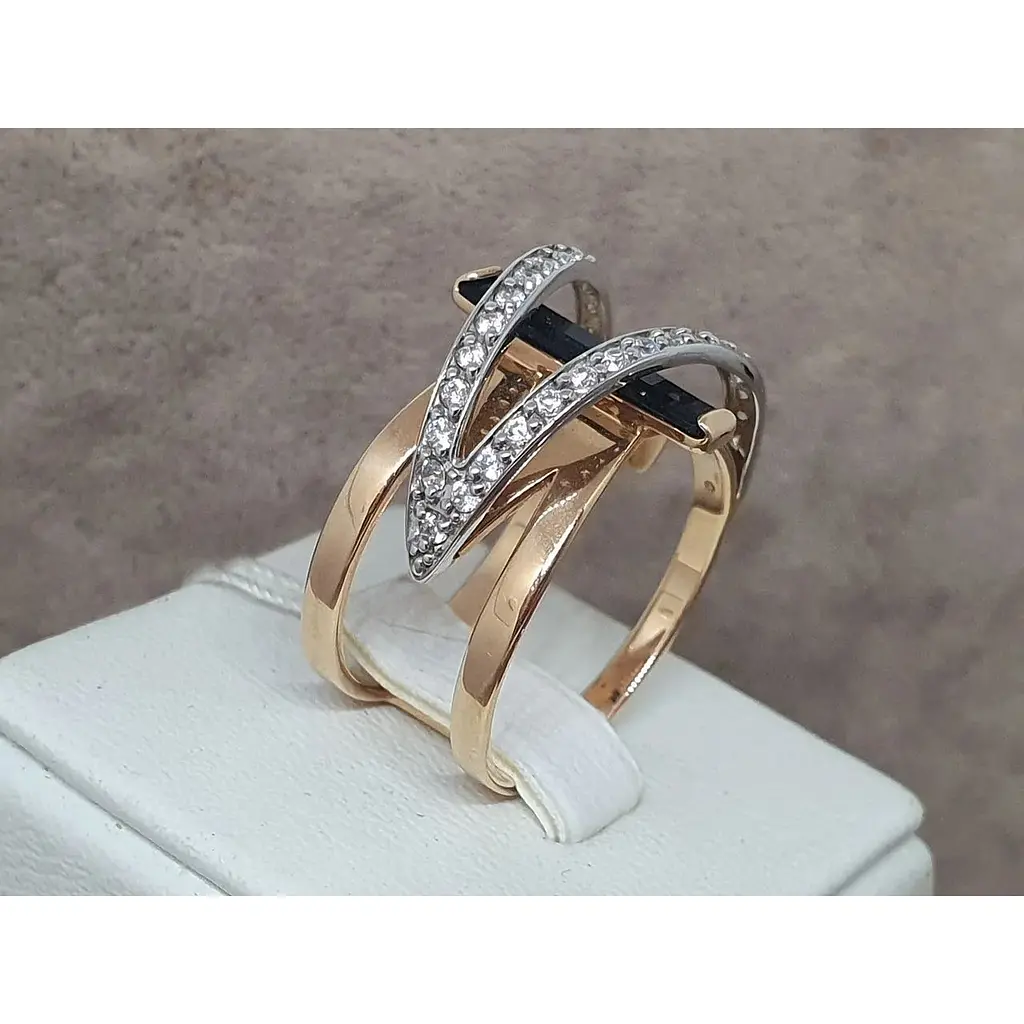 Золотое кольцо Tango с агатом и фианитами. 379602 20,5 - фото 5