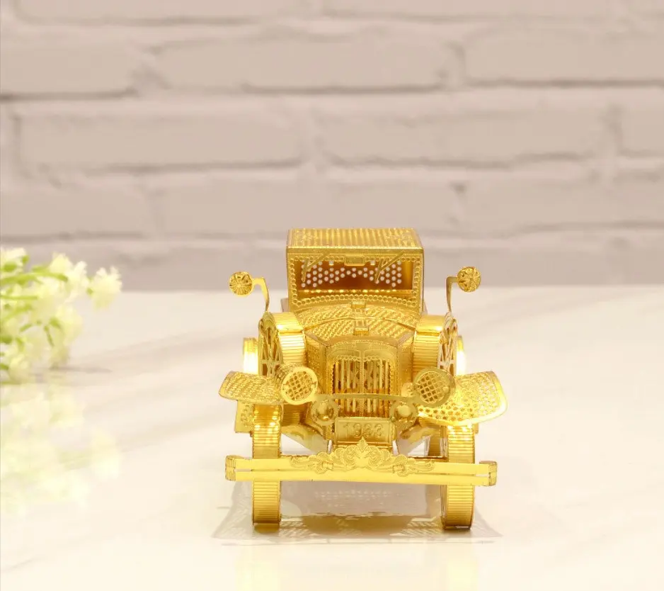 Колекційна модель PIECECOOL CLASSIC CAR, GOLD VERSION P042-G - фото 3