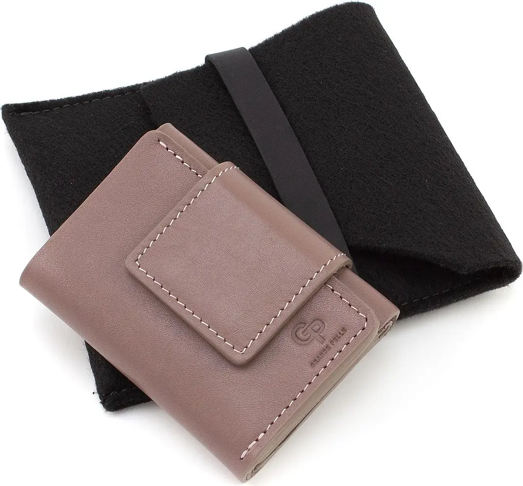 Женский кожаный кошелек Grande Pelle 18.5х9х3 см acs0024482 - фото 6
