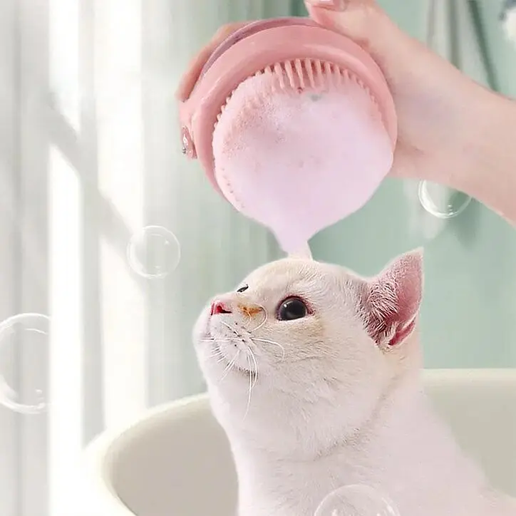 Щітка силіконова масажна Semi Cleaning Device з дозатором, Grey для миття тварин - фото 7