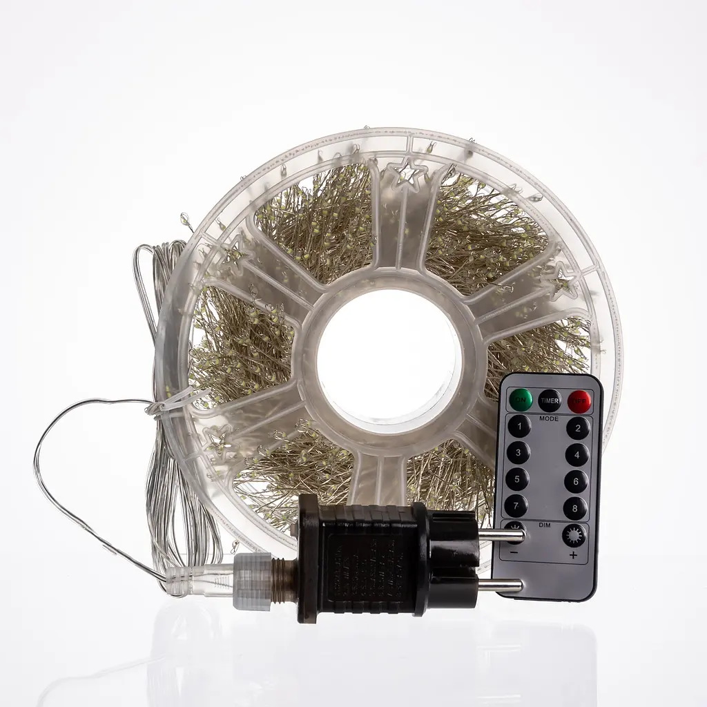 Новогодняя гирлянда комнатная роса Garlando D1500L50MWW 50 м 1500 LED Хвойная лапа белый провод Белое сияние  - фото 4