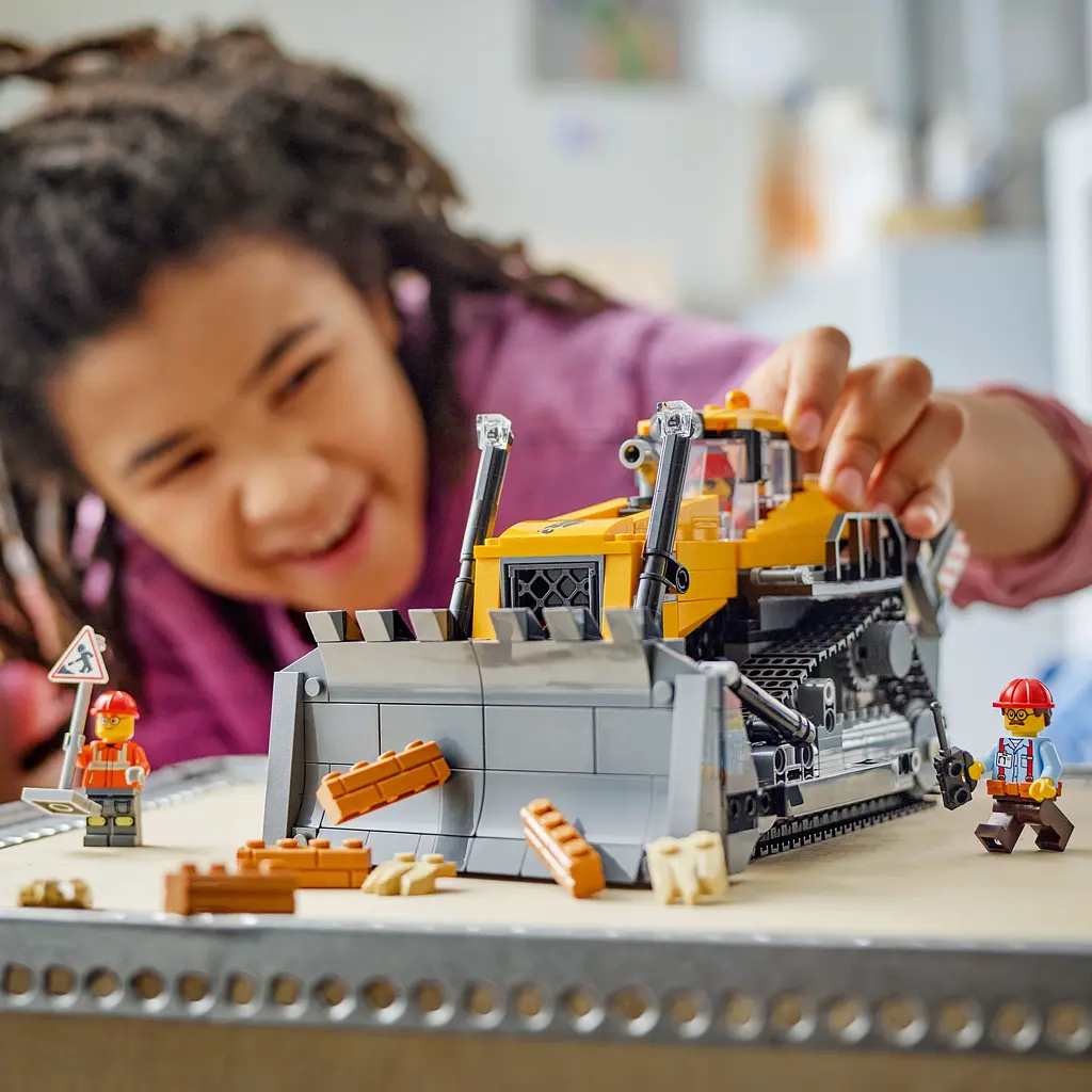 Конструктор LEGO City Жовтий бульдозер 682 деталі (60466) - фото 12