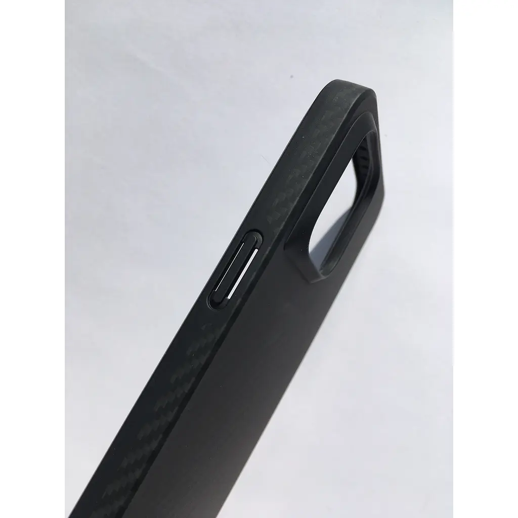 Противоударный чехол для iPhone 14 Pro Pitaka Military Grade MagSafe MagEz Case Pro 3 1500D Black/Grey (KI1401PP) - фото 9