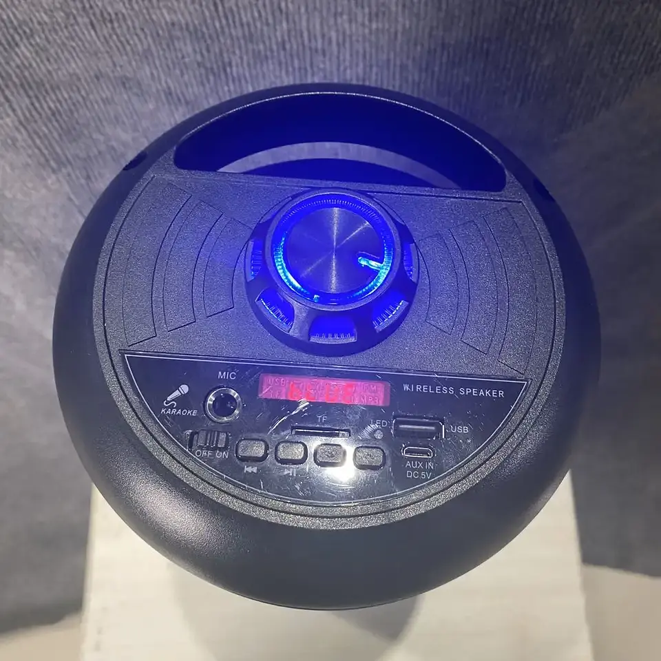 Акустична колонка CH-V4201 MP3 Bluetooth Speaker 10Вт - фото 6