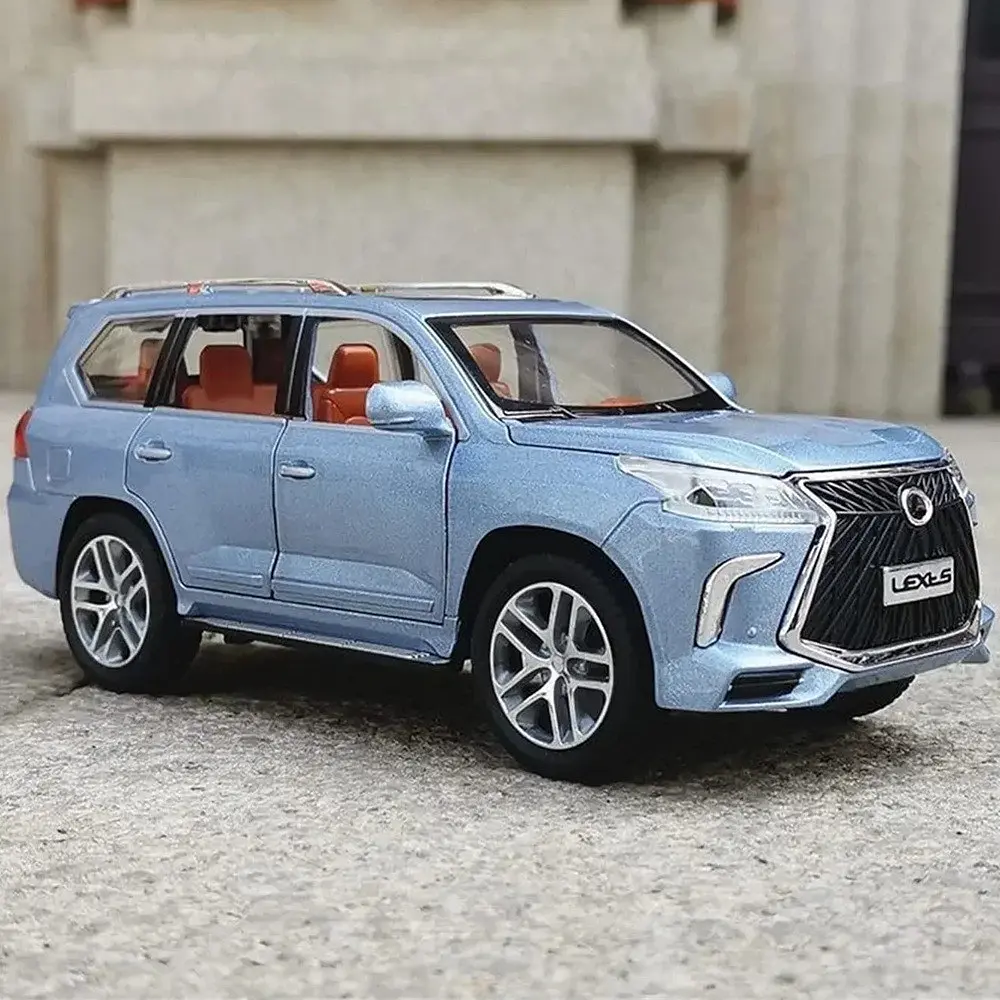 Колекційна металева модель автомобіля АвтоЕксперт Lexus LX570 Super Sport з інерцією, світлом та звуком 1:24 - фото 6
