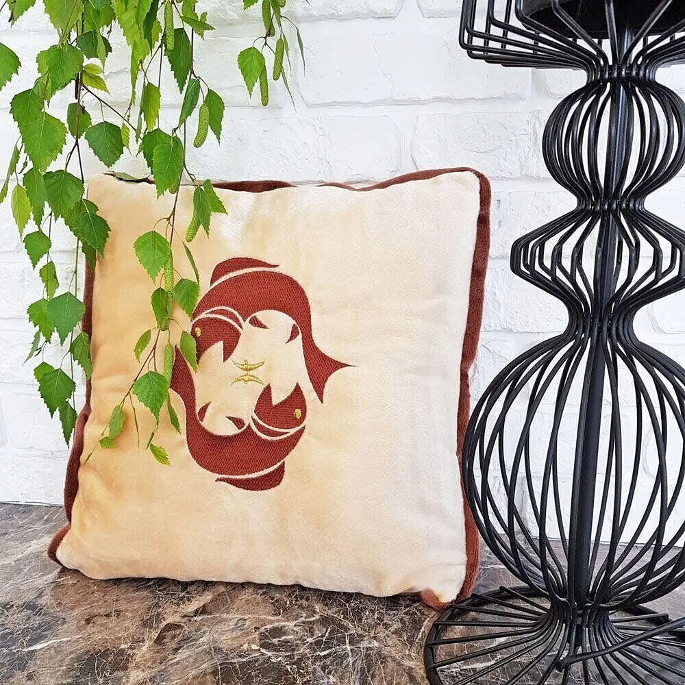 Мягкая игрушка Подушка Зодиак рыбы 32см - фото 2