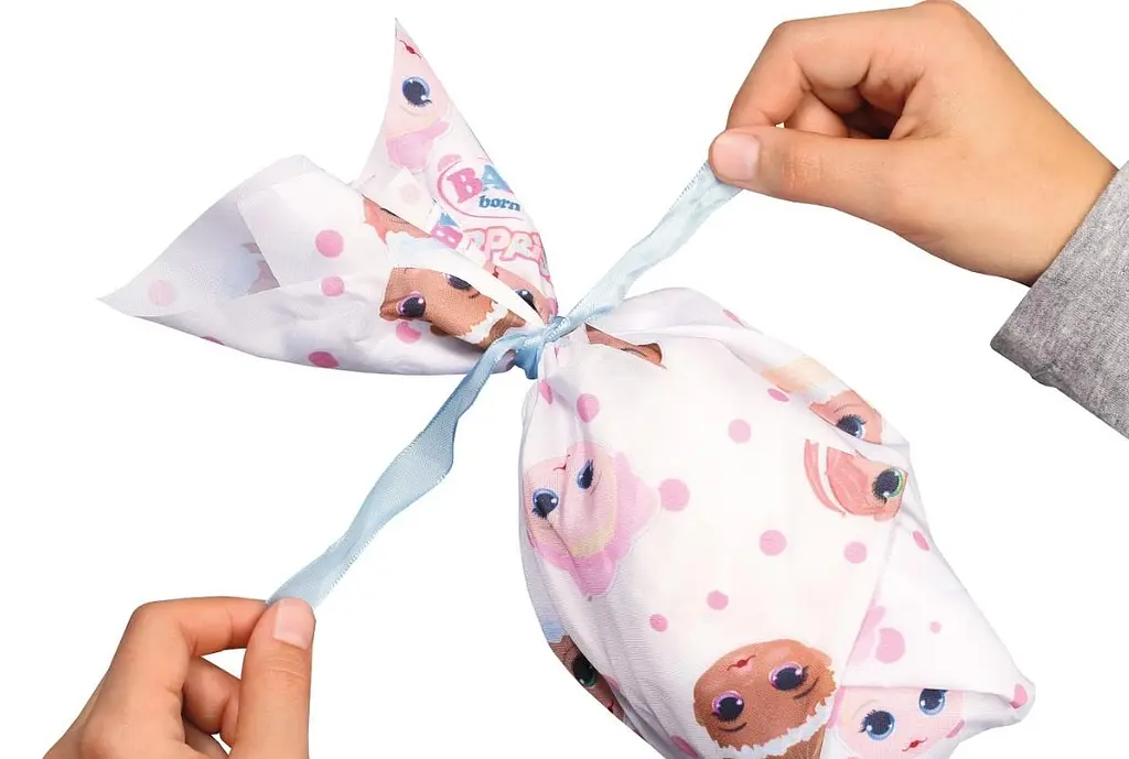 Игровой набор с куклой Baby Born W2 Очаровательный сюрприз, в ассортименте (904091) - фото 2