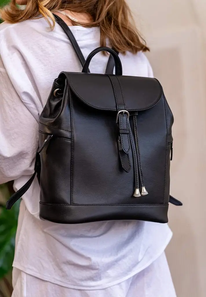 Кожаный женский рюкзак Олсен черный краст - фото 7