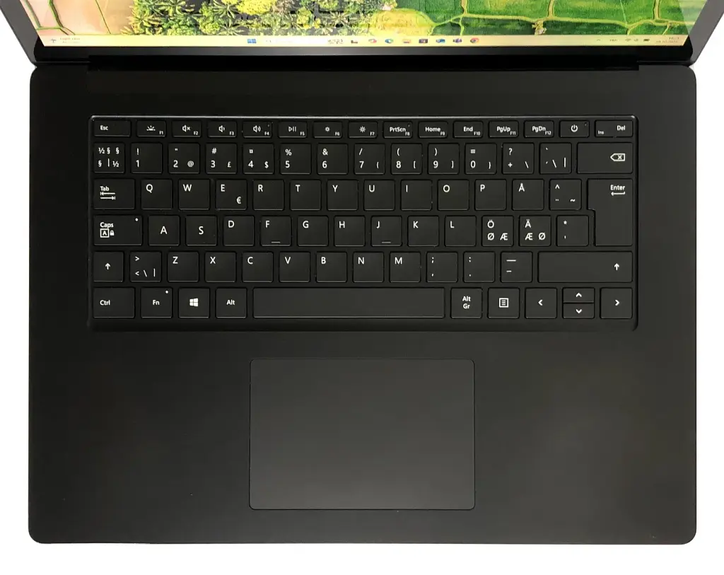 Ноутбук Microsoft Surface Laptop 3 1872 / 15" (2496x1664) IPS Touch / i7-1065G7 / 16GB / 256GB SSD / Win11Pro / Backlight - Б/в - фото 5