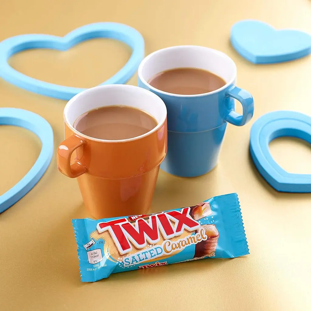 Шоколадний батончик Twix Salted Caramel 46 г - фото 6