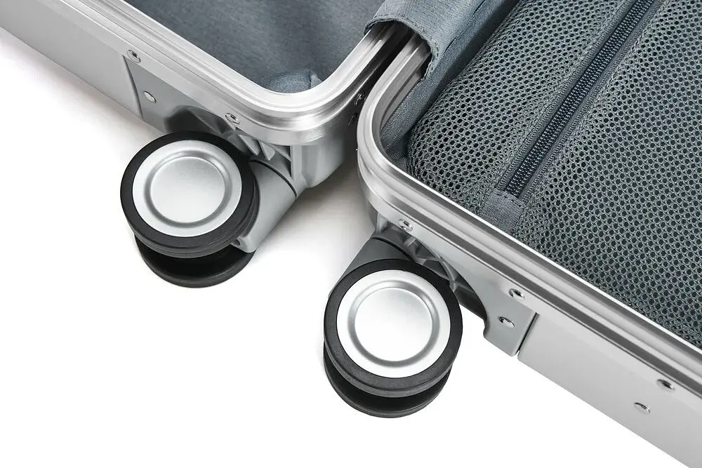 Валіза XiaomiMetal Carry-on Luggage 20 Silver - фото 5