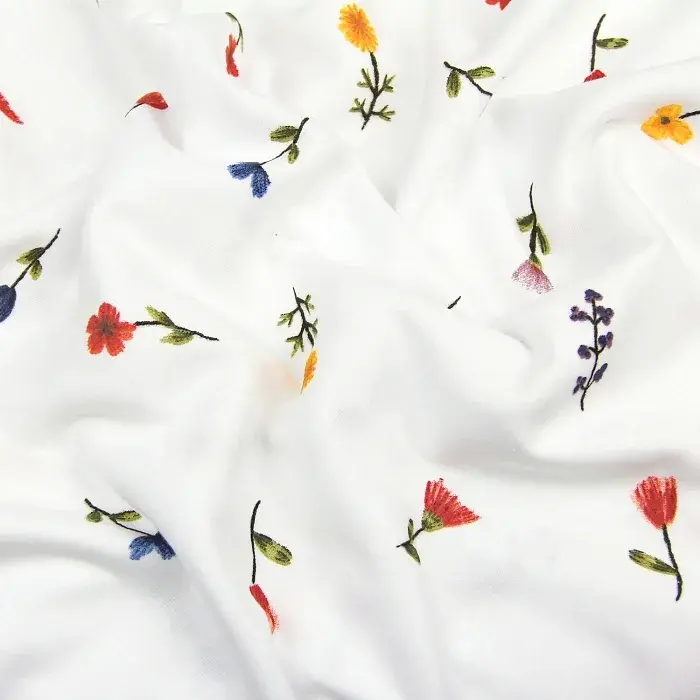 Багаторазова непромокаюча пелюшка Cosas Wild Flower 100х120 см біла (Diaper_WildFlowerDreamsRed_100x120) - фото 3