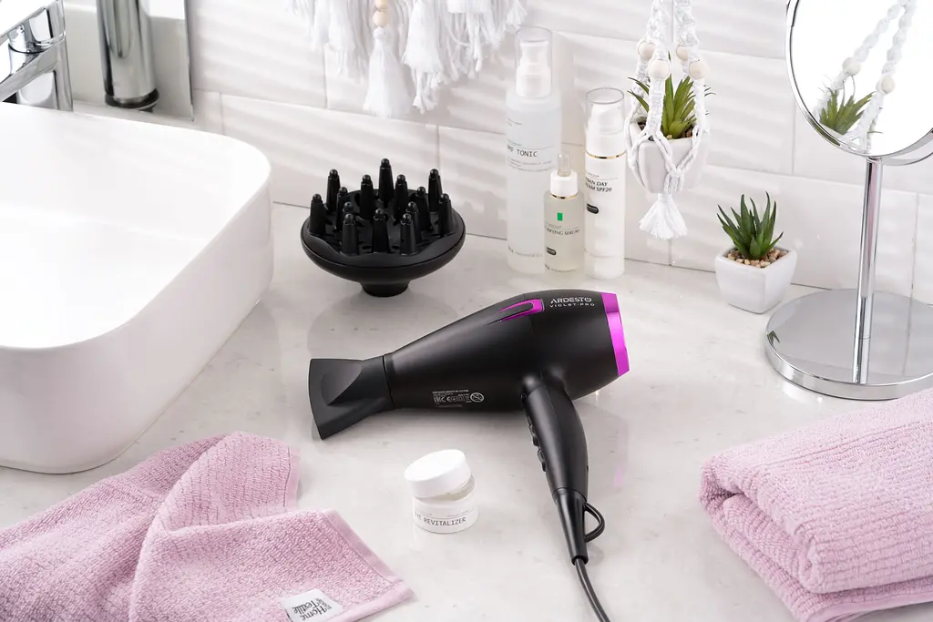 Фен Violet PRO HD-Y221PRO , 1750-2100Вт, 2 швидкості, 3 темп.режими, дифузор, чорний ARDESTO teh0017657 - фото 3