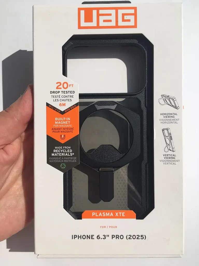 Оригінальний протиударний чохол для iPhone 17 Pro UAG Plasma XTE MagSafe Black 114527114034 з підставкою - фото 2