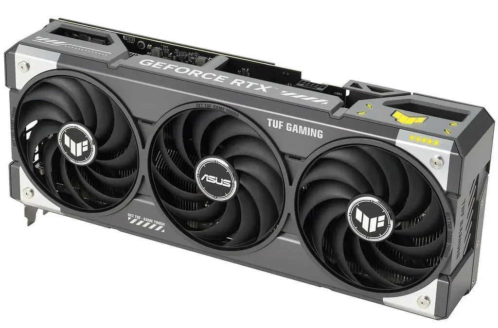 Видеокарта ASUS RTX 5070 12GB TUF Gaming OC (TUF-RTX5070-O12G-GAMING) (GDDR7, 192 bit, PCI-E v5.0 x16) - фото 2