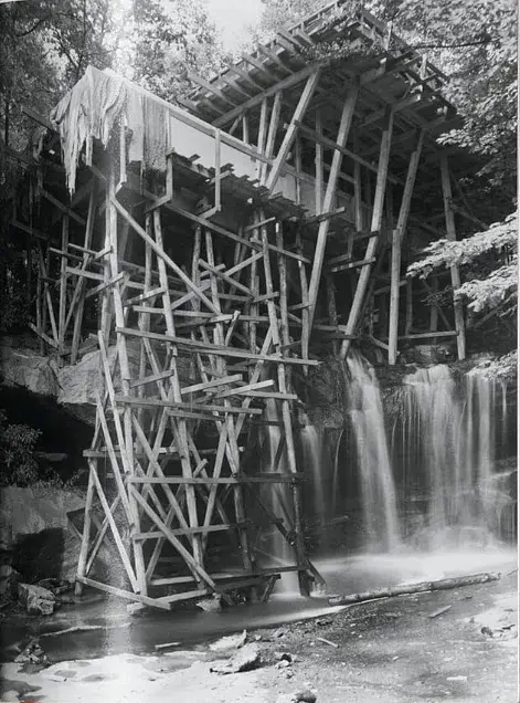 Frank Lloyd Wright - фото 9