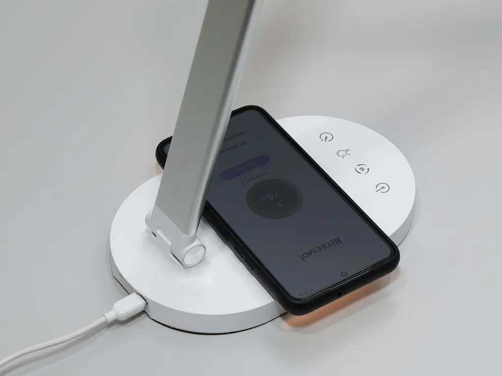 Світлодіодна настільна лампа з бездротовою зарядкою Diasha A5508SL wireless charge - фото 4