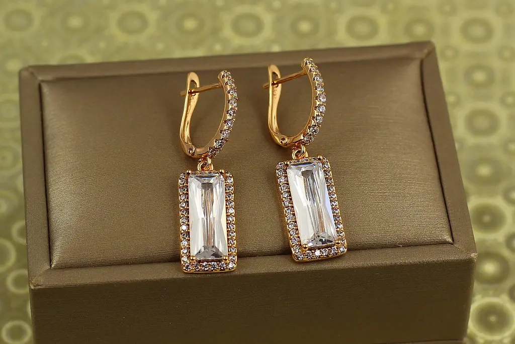 Сережки підвіски Xuping Jewelry Есмі 3.4 см золотисті