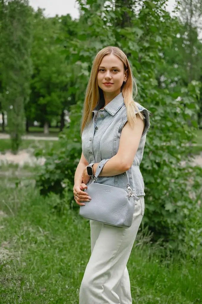 Шкіряне кросбоді на три відділи Tavinchi CH-0125BL-FL блакитнабли - фото 5