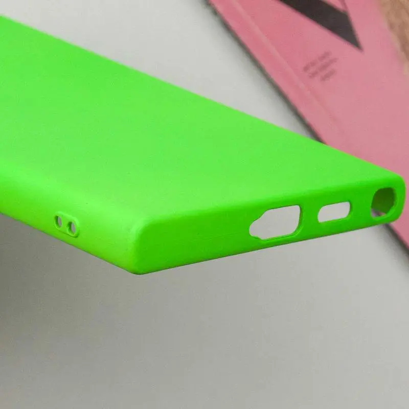 Чехол TPU Getman Liquid Silk Full Camera для Samsung Galaxy S24 Ultra Салатовый/Neon Green - фото 7