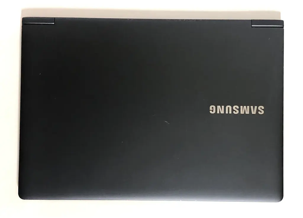 Ноутбук Samsung NP940X3G / 13.3" (3200x1800) IPS Touch / i5-4200U / 4GB / 128GB SSD / Win10Pro / Backlight - Б/в - фото 6