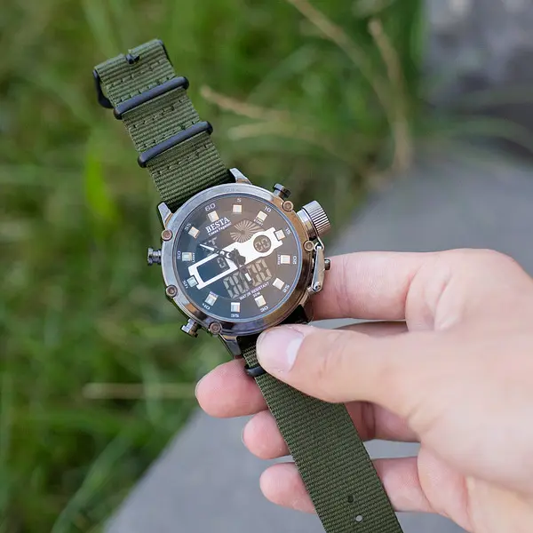 Годинник Besta Prof Green - фото 3