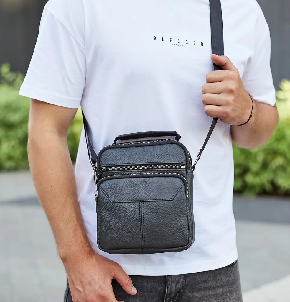 Чоловічий шкіряний месенджер 18x22x8, сумка планшет через плече Tiding Bag A25F-1519A чорний 180 - фото 4