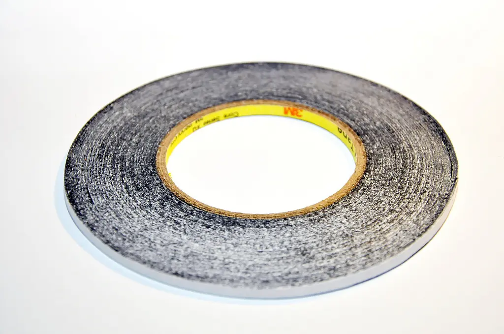 Скотч двосторонній 3М ширина 2 3 4 5 мм поліуретановий - фото 2