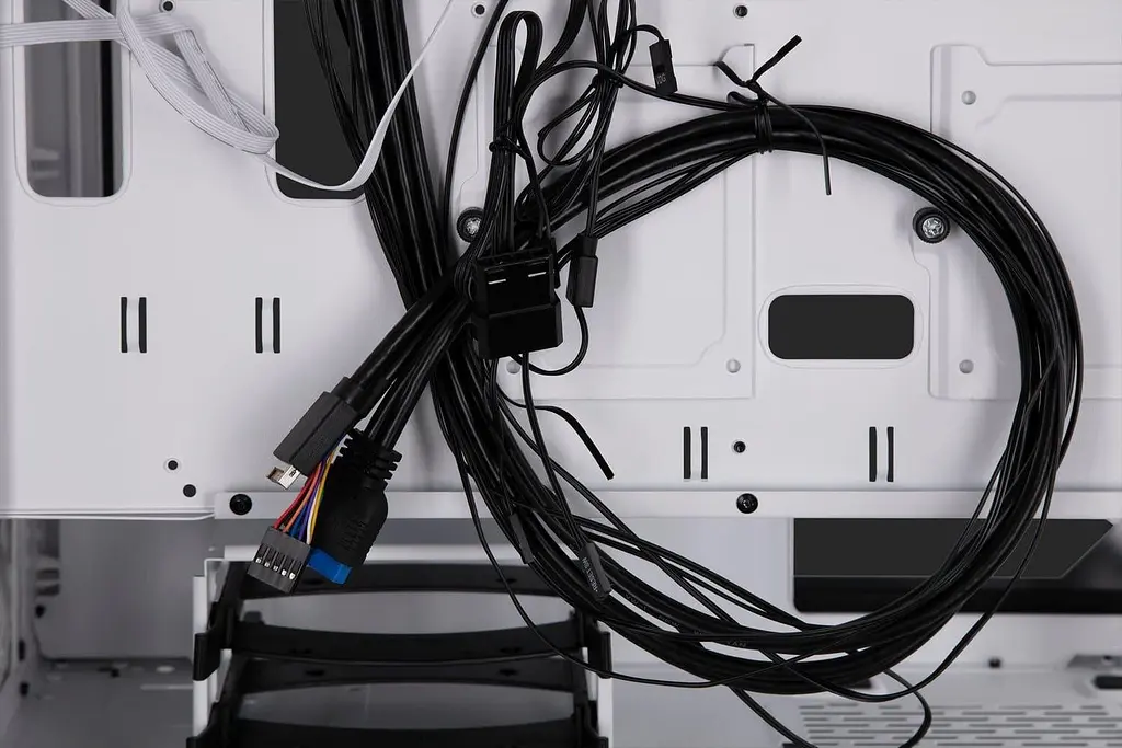 Корпус 2E GAMING VERTEX GI01W (2E-GI01W) Без БП - фото 7