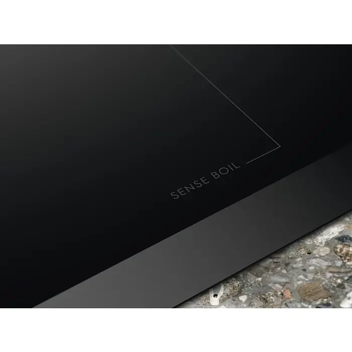 Варильна поверхня індукційна Electrolux 71 см розширена зона датчик кипіння Fry sensor Hob2Hood чорний - фото 7