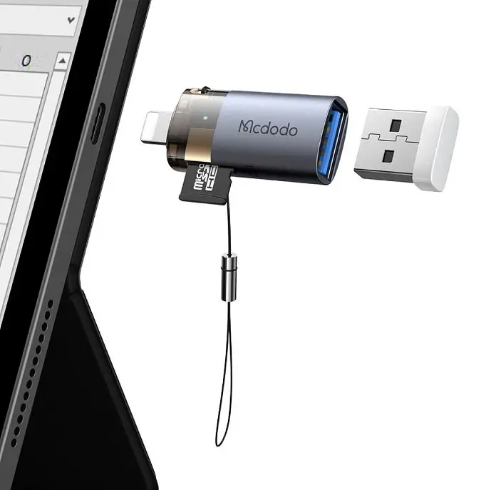 Адаптер Mcdodo 2 в 1 USB-A to Lightning with TF Card Reader Adapter Чорний - фото 3