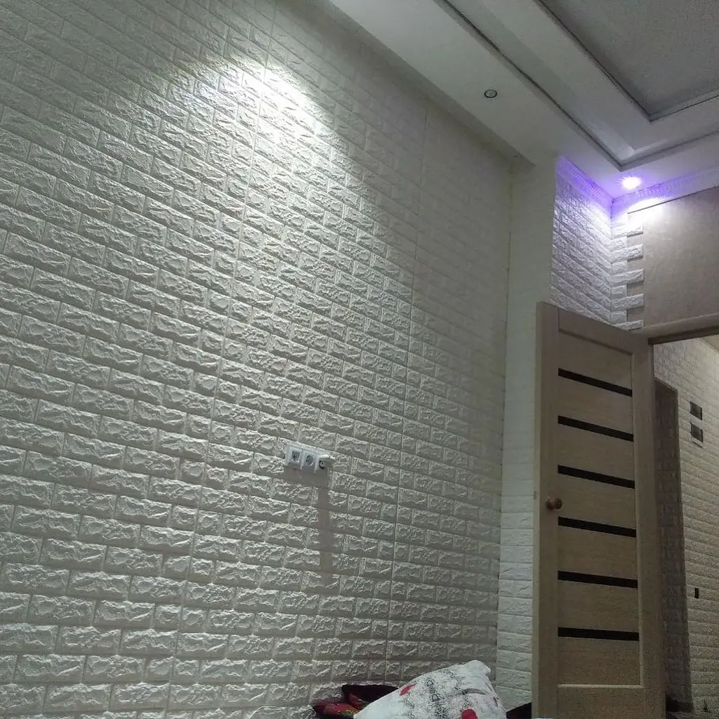 Самоклеюча 3D панель 3D Loft під білу матову цеглу 700x770x7 мм - фото 2