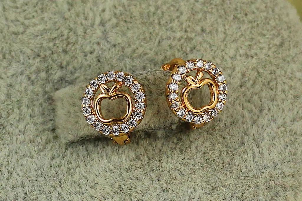 Сережки дитячі Xuping Jewelry яблучко 8 мм золотисті