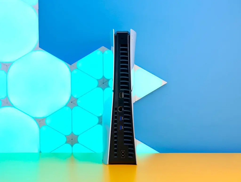 Ігрова консоль Sony PlayStation 5 Slim 1TB White Б/У [171409] - фото 4